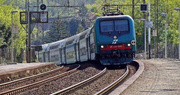 Treni interruzione linea Milano-Genova