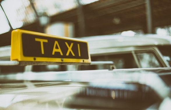 Regione Lazio, taxi e auto a noleggio: via libera alle domande per contributi a fondo perduto