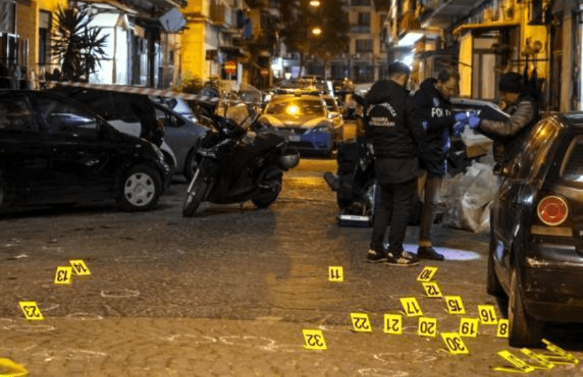 Napoli | 80 Colpi Di Pistola Fra La Folla | “Rischiata Una Strage”