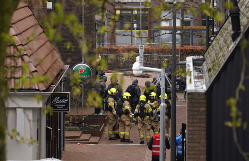 Olanda, persone in ostaggio in una caffetteria: la diretta video
