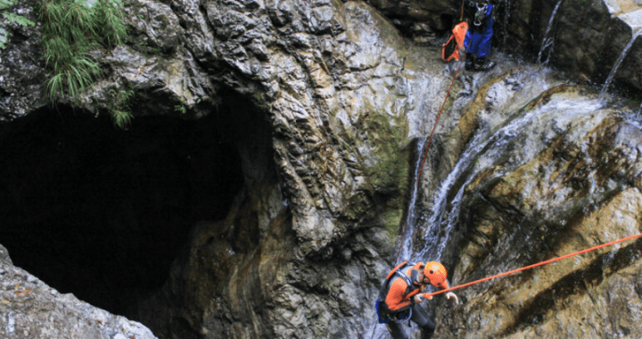 canyoning