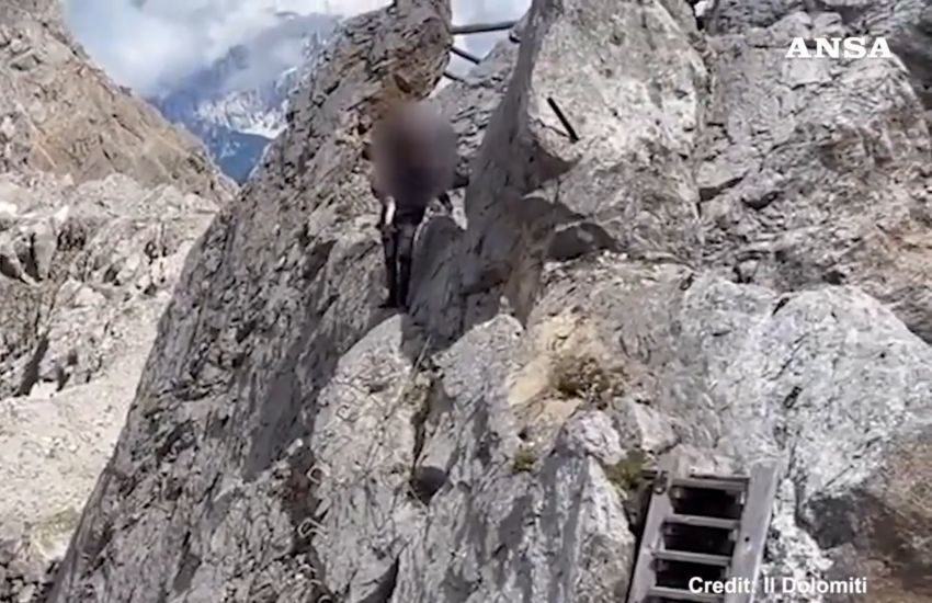 Sos incidenti mortali in montagna: il video da brividi della famiglia con la bimba piccola senza protezioni