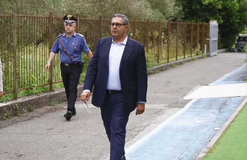 Giovanni Toti getta la spugna, si è dimesso da presidente della Liguria