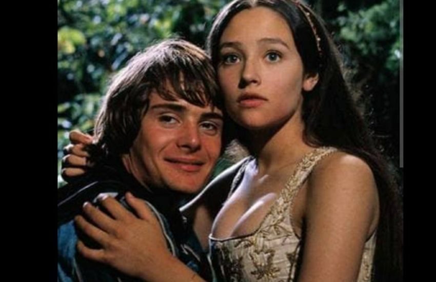 Addio a Olivia Hussey, la Giulietta di Zeffirelli: fece causa alla Paramount per le scene di sesso in “Romeo e Giulietta”