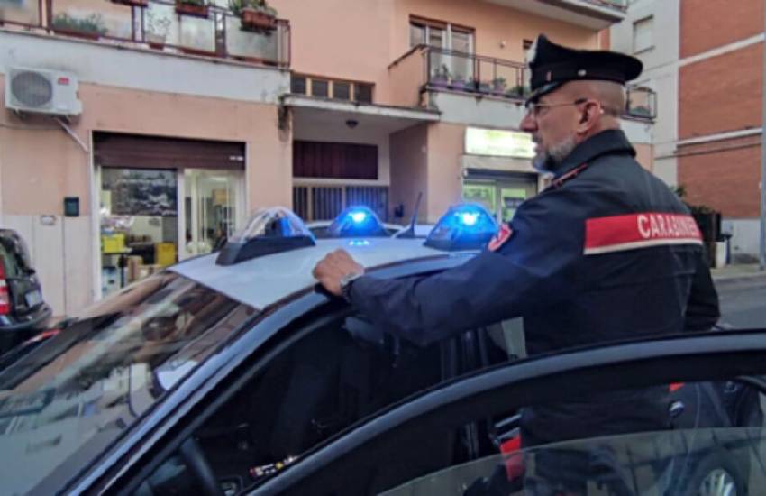 E’ volato giù dal balcone della sua stanza Otello De Castris, il 93enne accusato dell’omicidio della moglie a Terracina