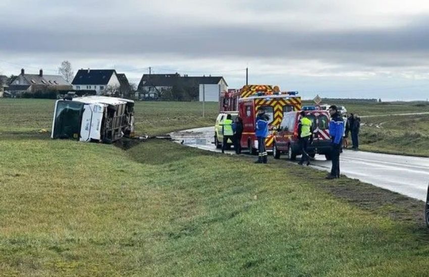 Autobus di studenti finisce fuori strada, morta una 15enne. L’autista positivo agli stupefacenti