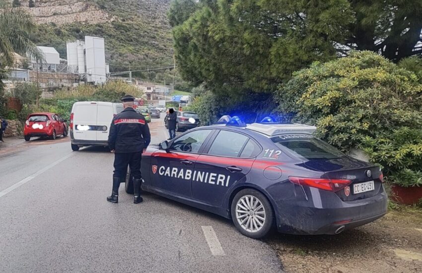 Grave incidente lungo l’Appia: tre persone trasportate in ospedale