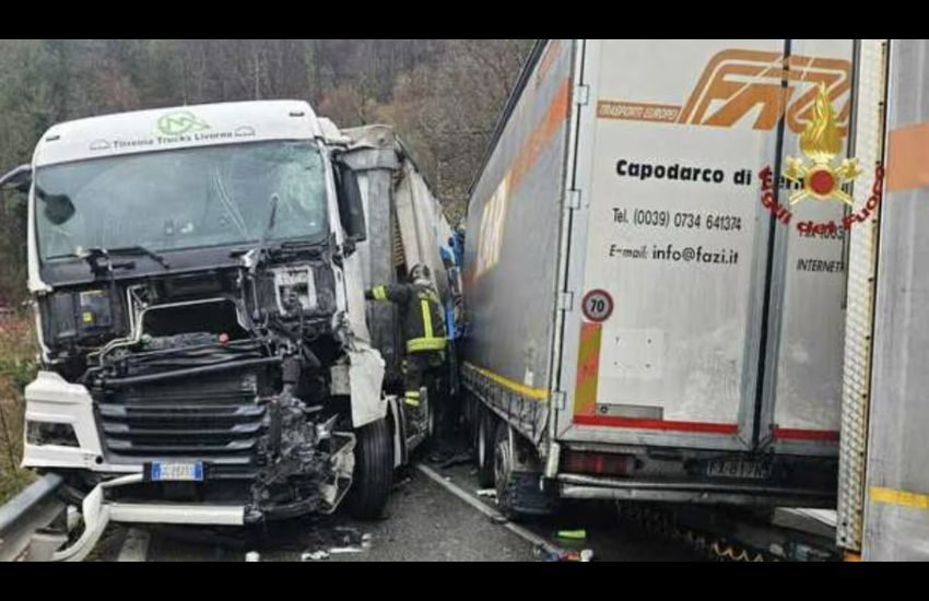 Rieti, scontro frontale tra due tir sulla Salaria, grave un uomo elitrasportato in ospedale